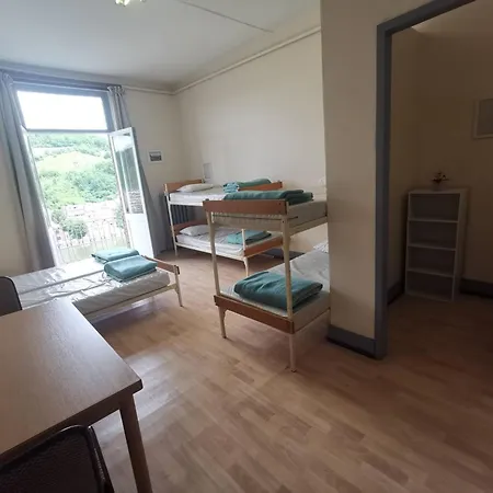 Splendid Palace - Vue Meuse & Citadelle Hostal