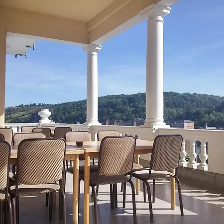 Hostal Splendid Palace - Vue Meuse & Citadelle Dinant